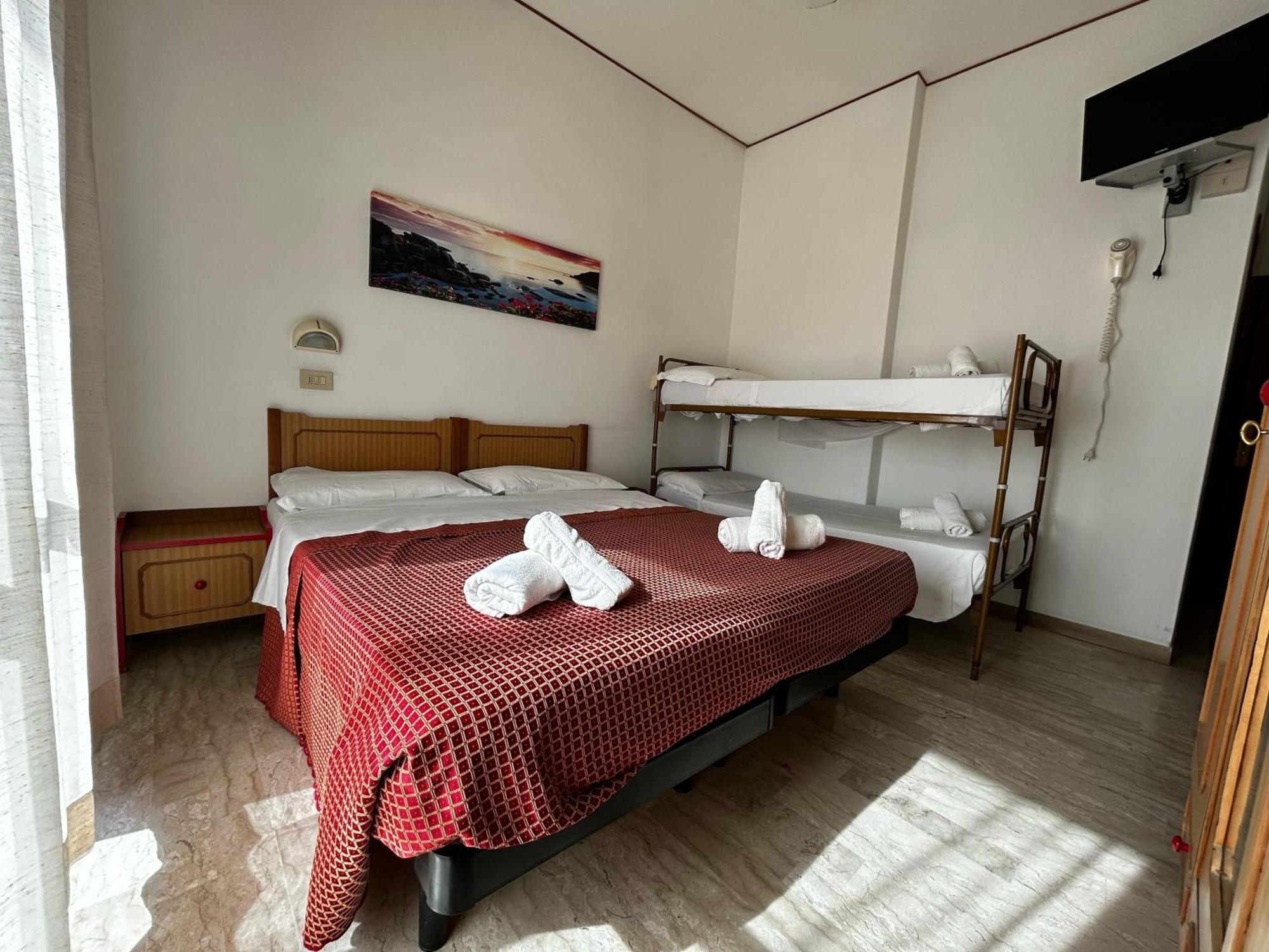 Anny Hotel Rimini Luaran gambar