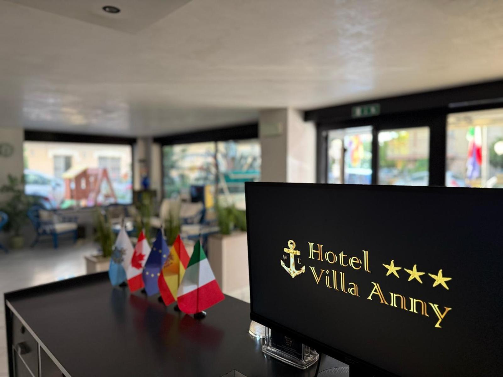 Anny Hotel Rimini Luaran gambar