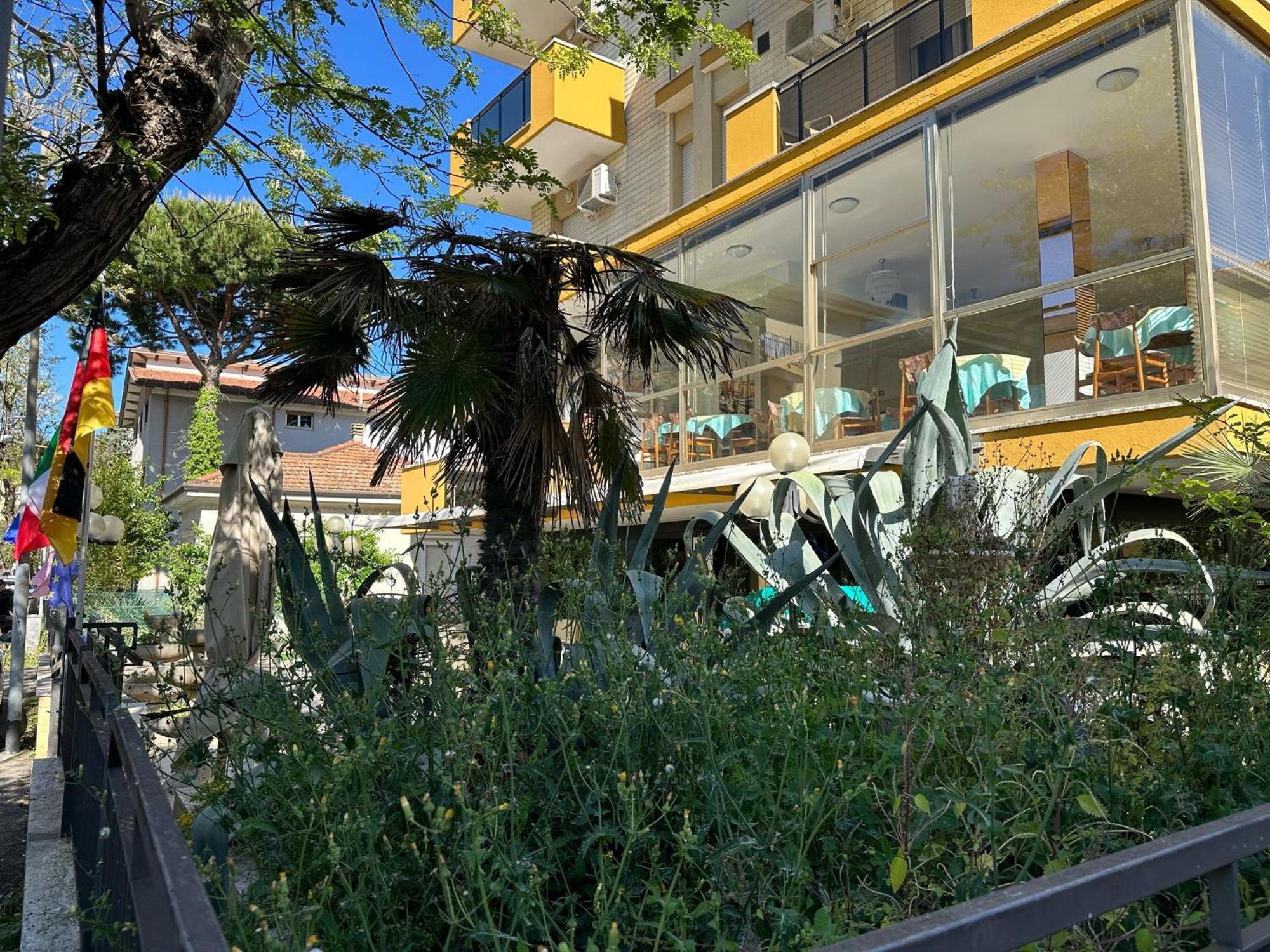 Anny Hotel Rimini Luaran gambar