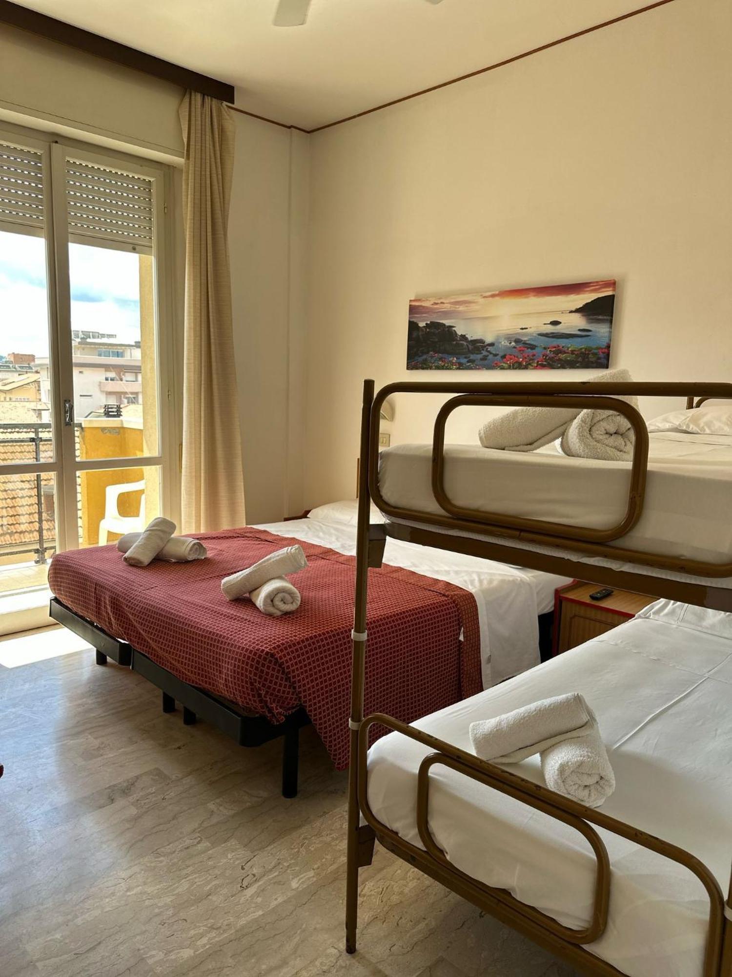 Anny Hotel Rimini Luaran gambar
